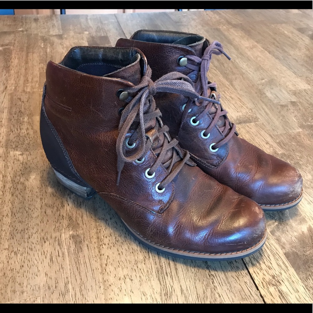 Merrell 9.5 Leather Boot